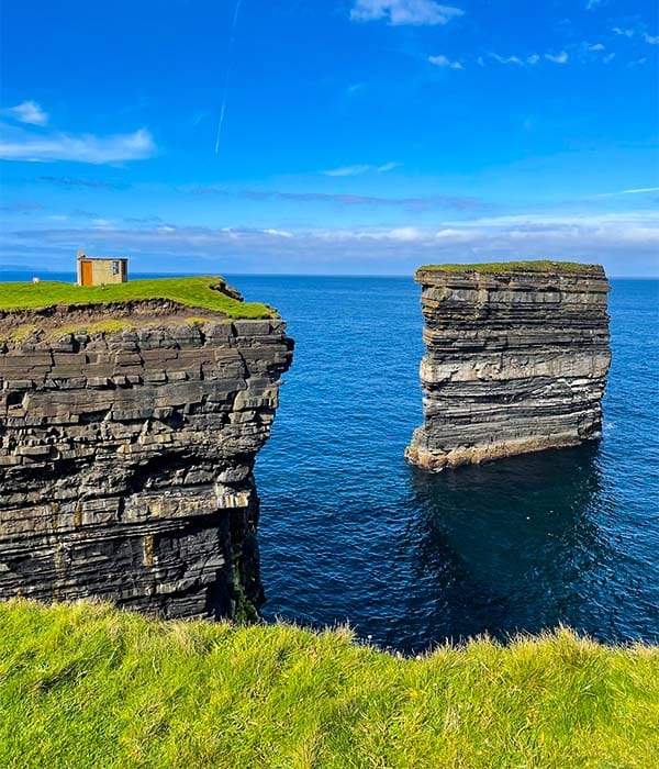 Un'Avventura tra Leggenda e Atlantico Selvaggio